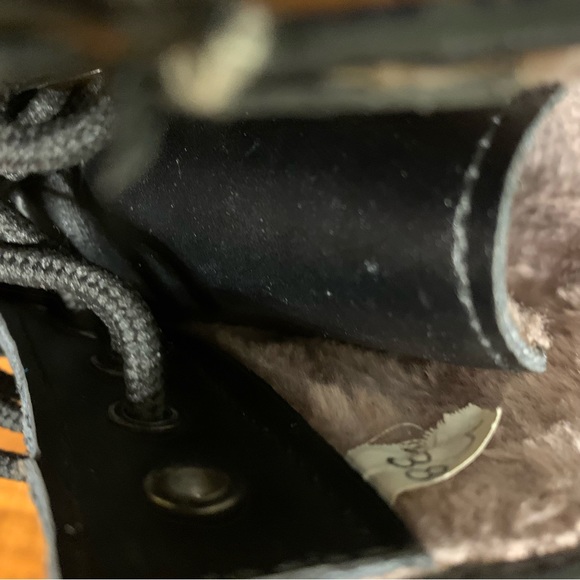 Ladies Dr Martens Ankle Boots - Picture 4 of 9